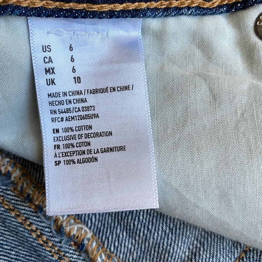 American Eagle outfitters denim blue jean shorts size 6 - Picture 6 of 10